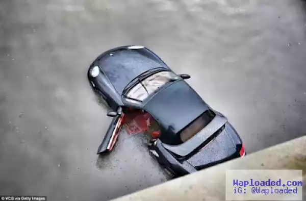 Porsche owner abandons his car to floodwaters while another driver refuses to leave his three wheel deliver van in China